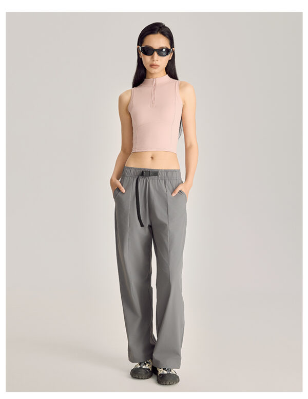 Stand collar sports bra