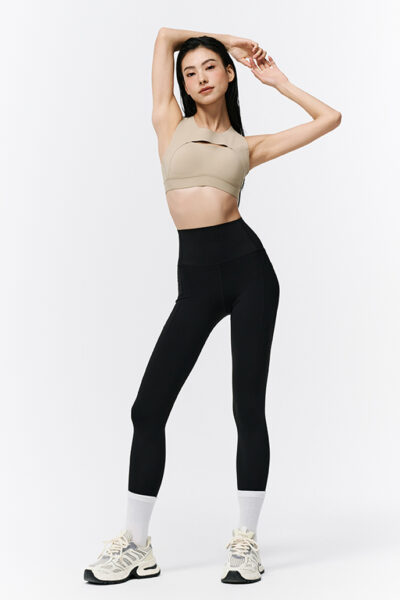 Fashionable Beautiful Back Sports Bra