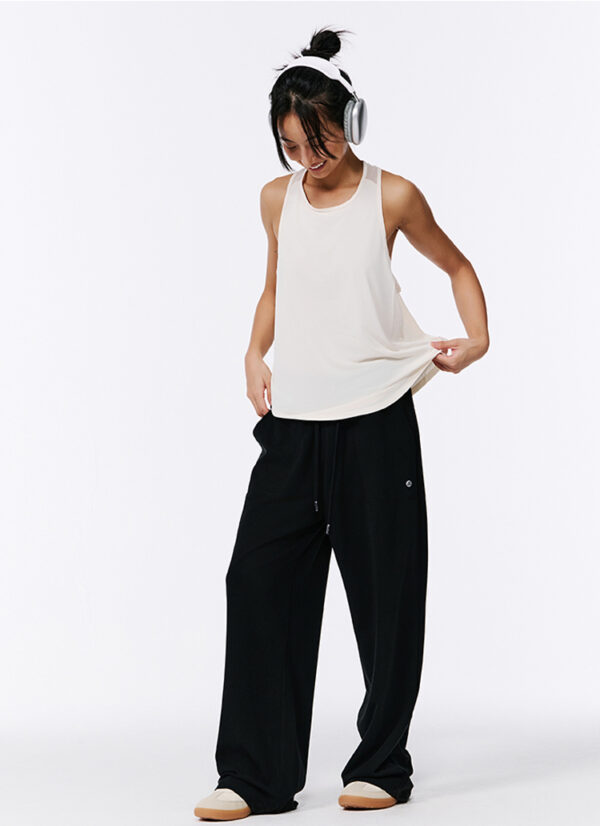 Women's sports vest