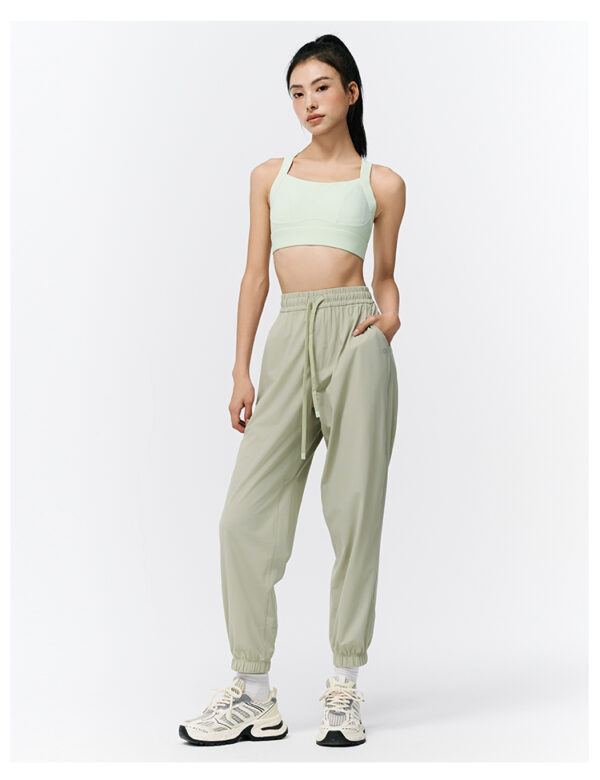 Cross Back Sports Bra