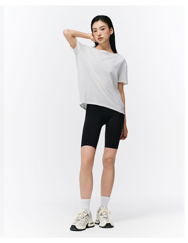 Loose Short Sleeved T-shirt - Image 3