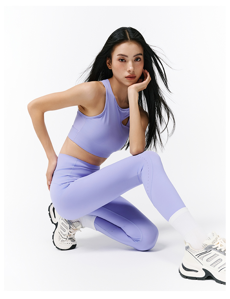 Hallow Yoga Sports Bra